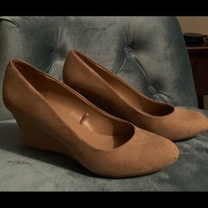 Medina Wedges